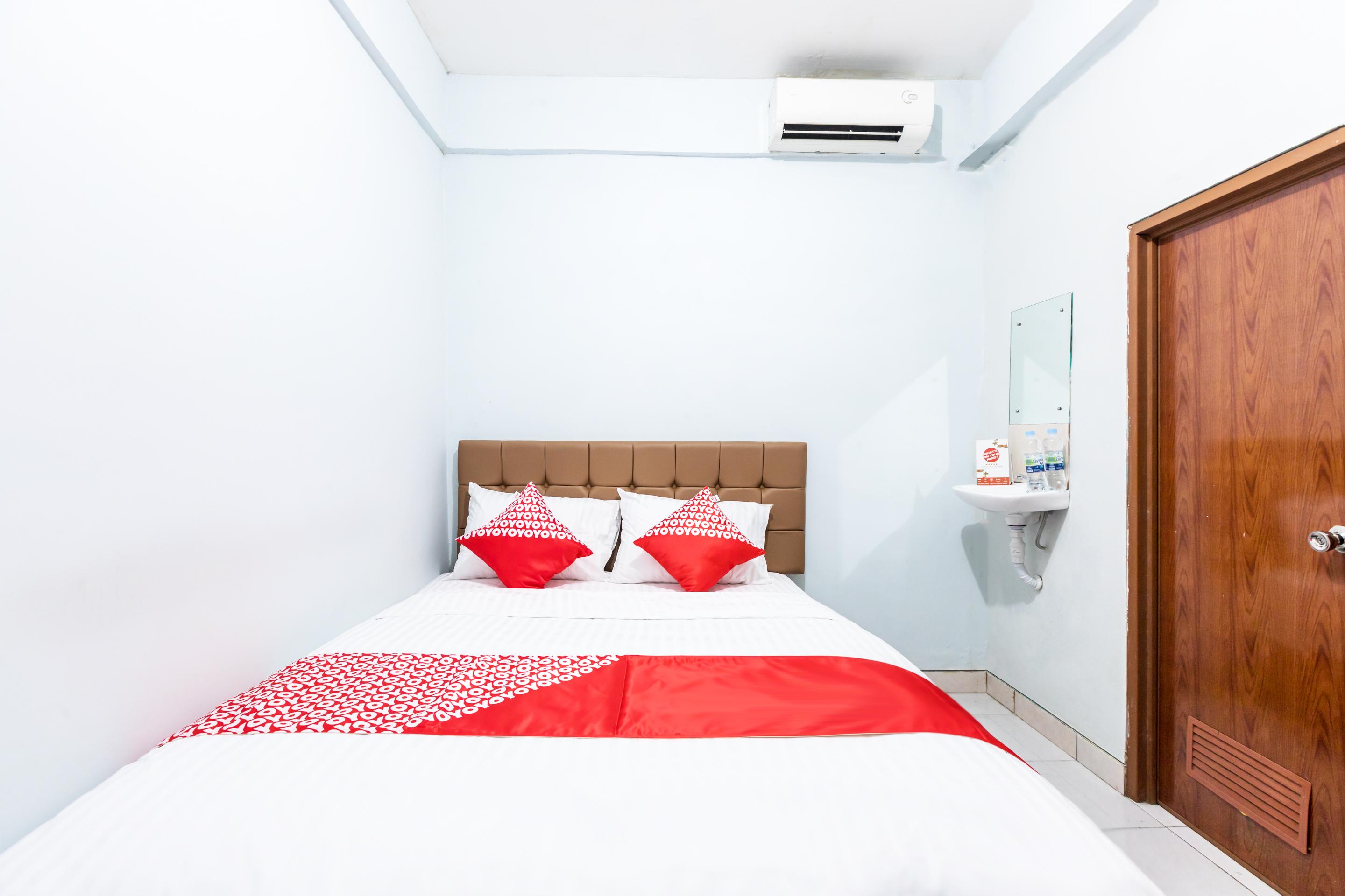 Hotel Super Oyo 1516 Cemara Gading Syariah Bogor Exterior foto