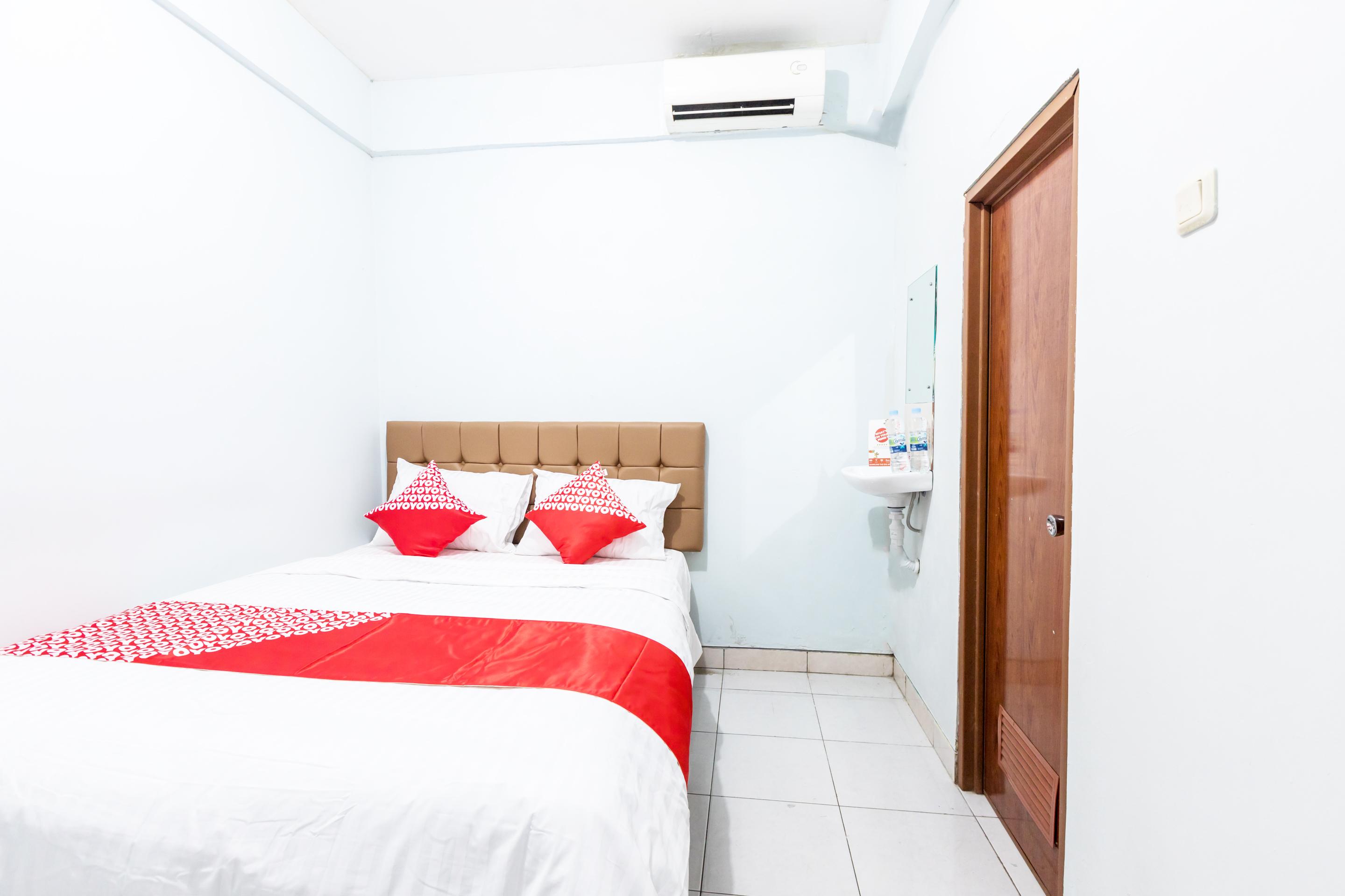 Hotel Super Oyo 1516 Cemara Gading Syariah Bogor Exterior foto