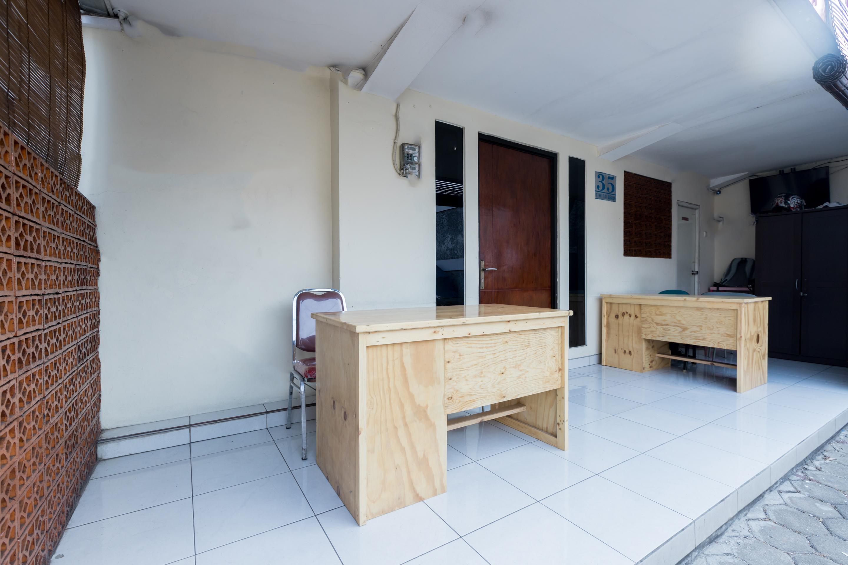 Hotel Super Oyo 1516 Cemara Gading Syariah Bogor Exterior foto